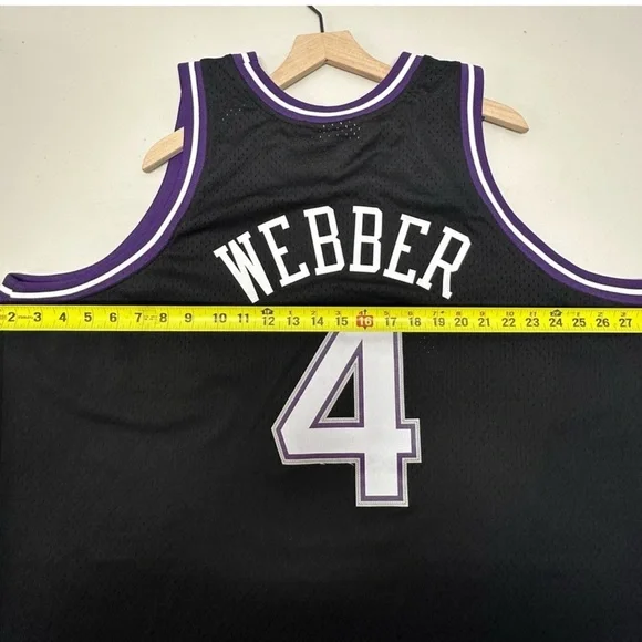 Mitchell & Ness Hardwood Classics Chris Webber Sacramento Kings Jersey - Picture 7 of 7